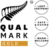 Qualmark Gold Award Logo Stacked